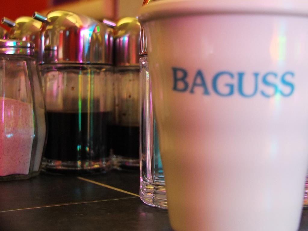 Baguss Hotel And Serviced Apartment Johor Bahru Zewnętrze zdjęcie