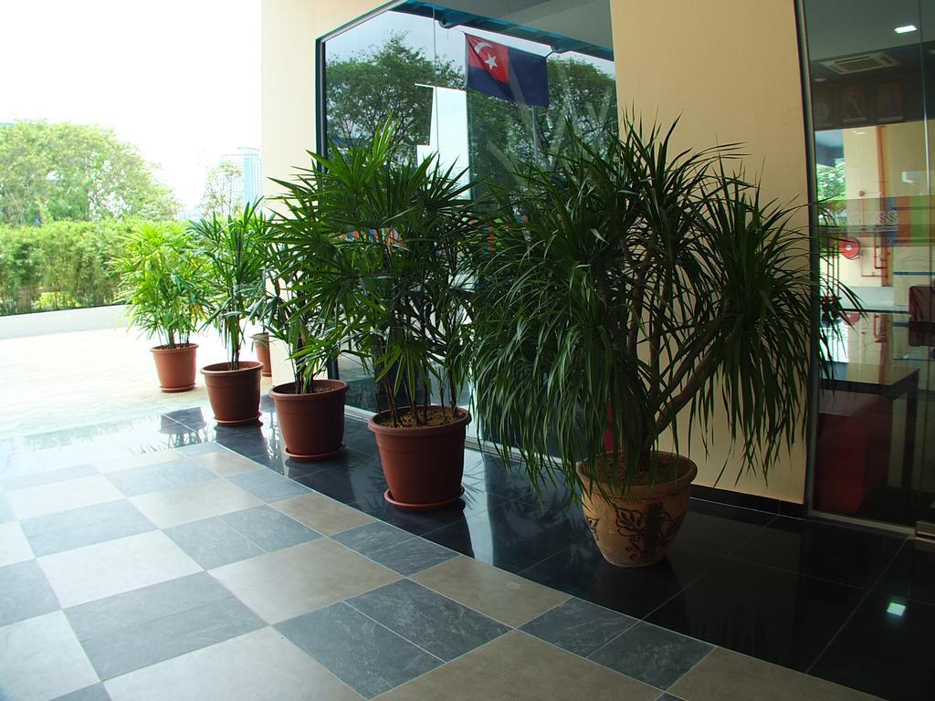 Baguss Hotel And Serviced Apartment Johor Bahru Zewnętrze zdjęcie