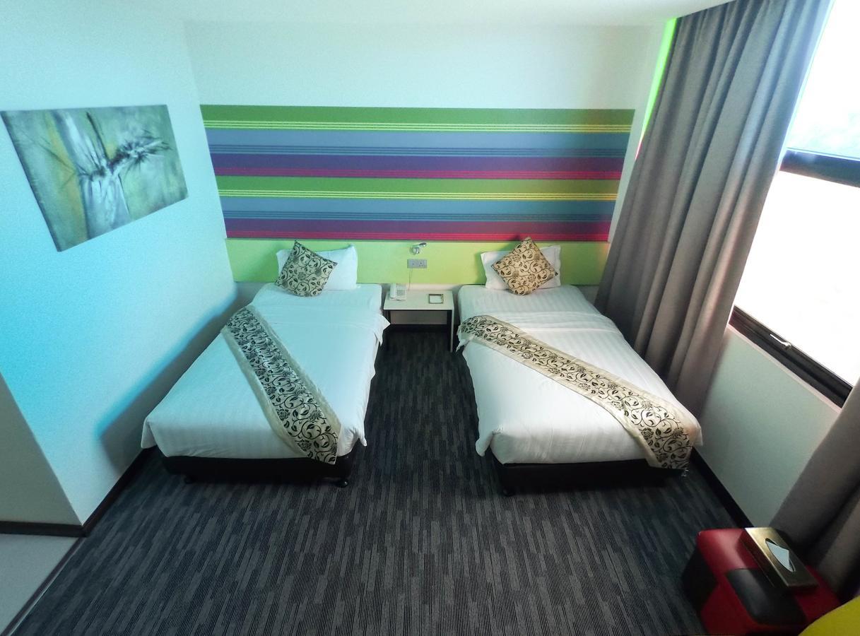 Baguss Hotel And Serviced Apartment Johor Bahru Zewnętrze zdjęcie