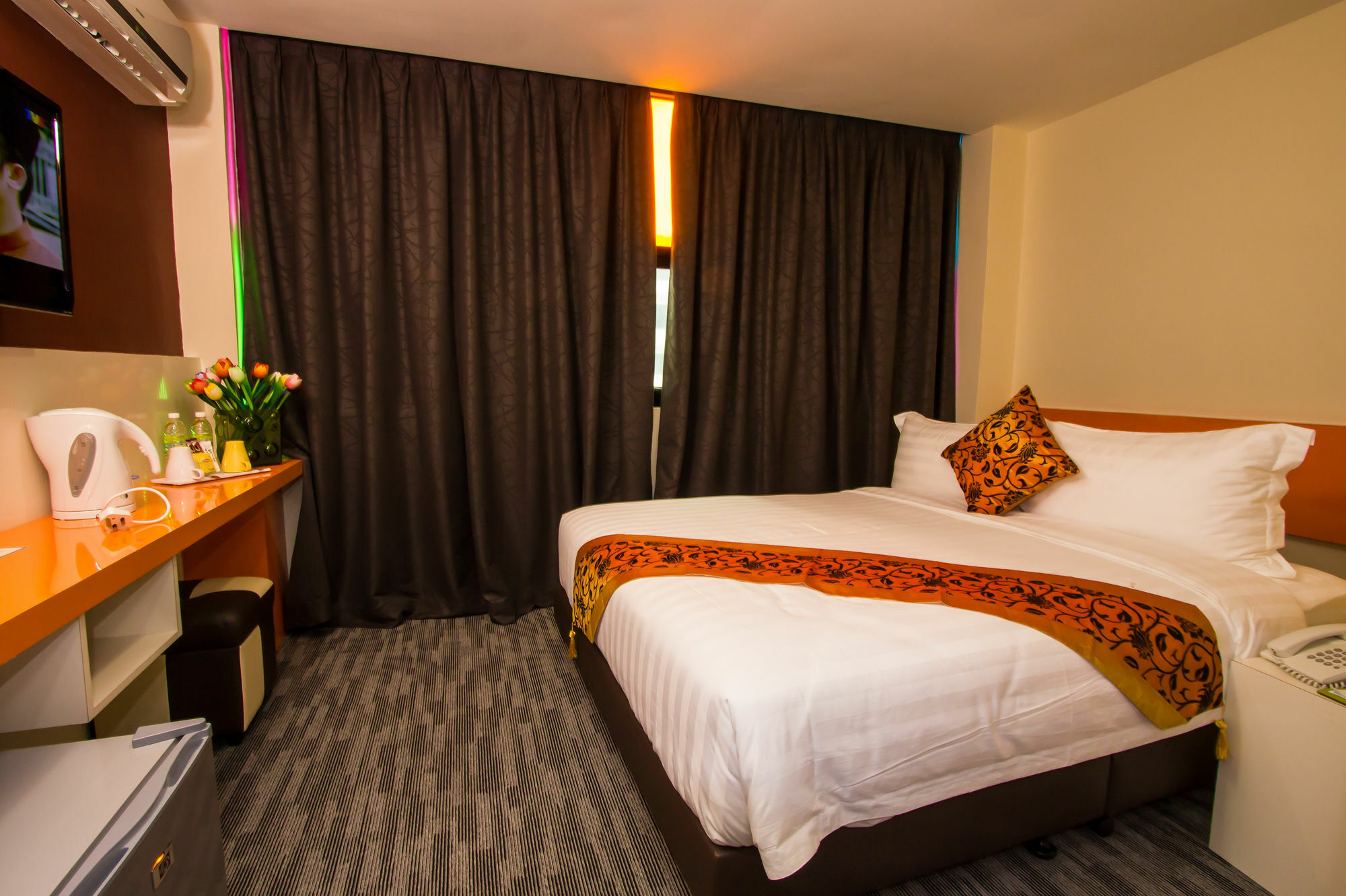 Baguss Hotel And Serviced Apartment Johor Bahru Zewnętrze zdjęcie