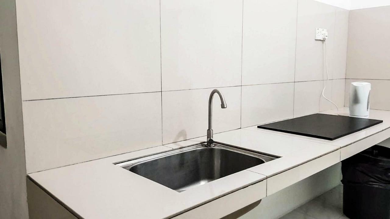 Baguss Hotel And Serviced Apartment Johor Bahru Zewnętrze zdjęcie