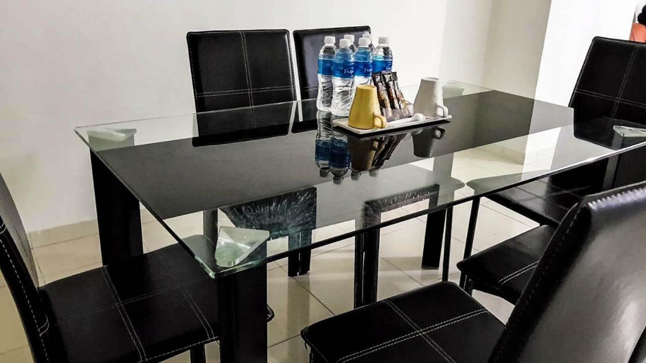Baguss Hotel And Serviced Apartment Johor Bahru Zewnętrze zdjęcie